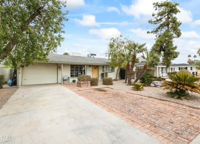 Property at 4308 E Montecito Ave, Phoenix, AZ 85018, 3 beds, 2 baths