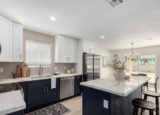 Property at 25620 S Cloverland Dr, Sun Lakes, AZ 85248, 3 beds, 2 baths