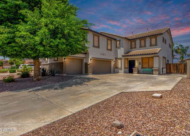 Property at 1016 W Holstein Trl, San Tan Valley, AZ 85143, 5 beds, 3 baths