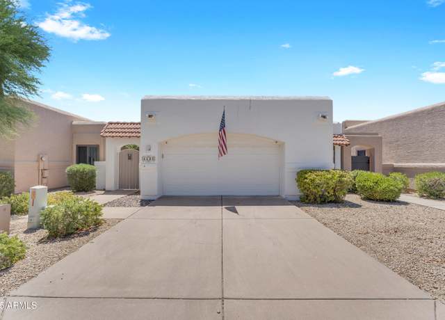 Property at 4525 E Rosemonte Dr, Phoenix, AZ 85050, 3 beds, 2 baths
