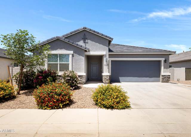 Property at 1090 E Horro Rd, Queen Creek, AZ 85143, 3 beds, 2 baths
