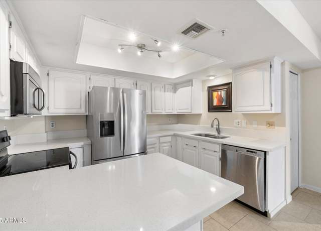 Property at 4200 N Miller Rd #220, Scottsdale, AZ 85251, 2 beds, 2 baths