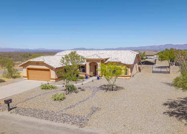 Property at 4203 S Bottle Brush Ln, Sierra Vista, AZ 85650, 3 beds, 2 baths