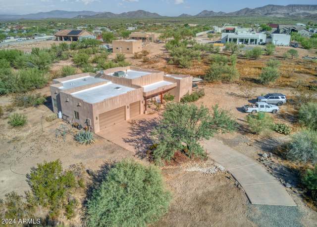 Property at 44811 N 12th St, New River, AZ 85087, 3 beds, 2 baths