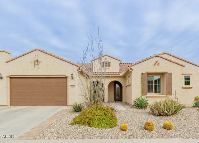 Property at 3932 E Torrey Pines Ln, Chandler, AZ 85249, 2 beds, 2.5 baths