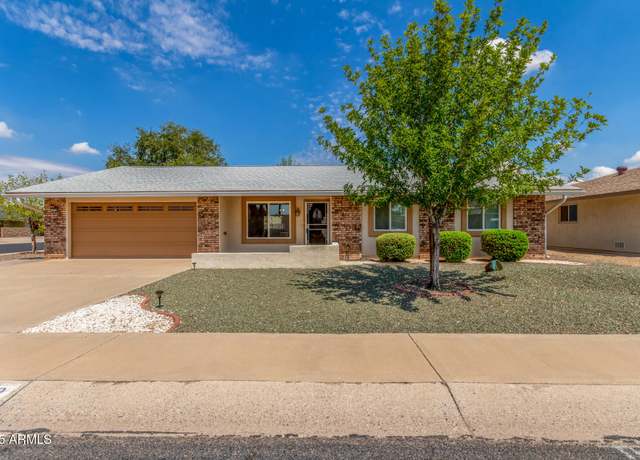 Property at 9732 W Newport Dr, Sun City, AZ 85351, 2 beds, 2 baths
