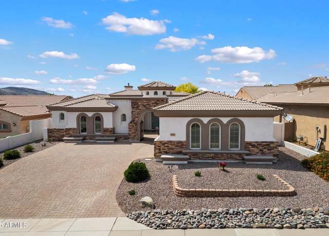 Property at 14112 N 12th St, Phoenix, AZ 85022, 4 beds, 3.5 baths
