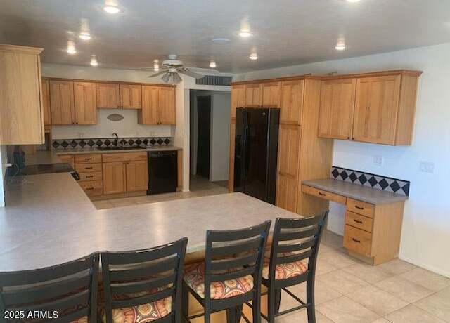 Property at 207 E Papago Dr, Tempe, AZ 85288, 3 beds, 1.75 baths