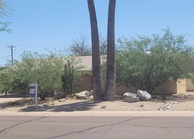 Property at 207 E Papago Dr, Tempe, AZ 85288, 3 beds, 1.75 baths