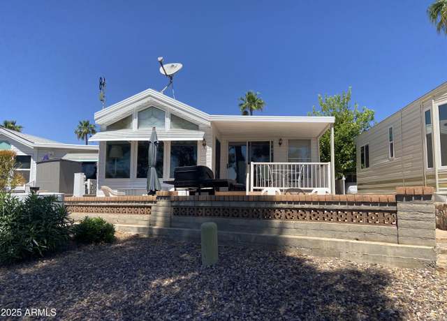 Property at 2192 W Taos Ave, Apache Junction, AZ 85119, 1 bed, 2 baths