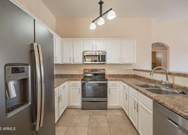 Property at 320 N 168th Dr, Goodyear, AZ 85338, 2 beds, 2 baths