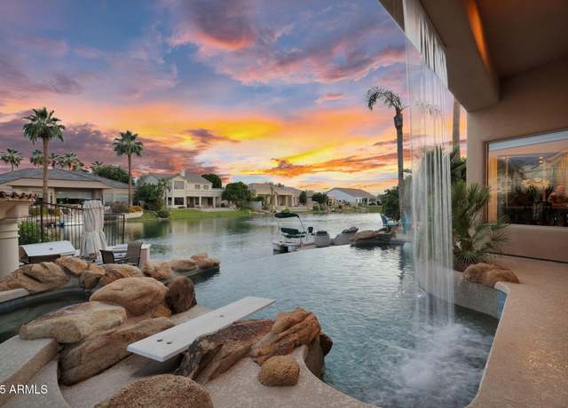 Property at 633 W Aster Ct, Chandler, AZ 85248, 6 beds, 5 baths