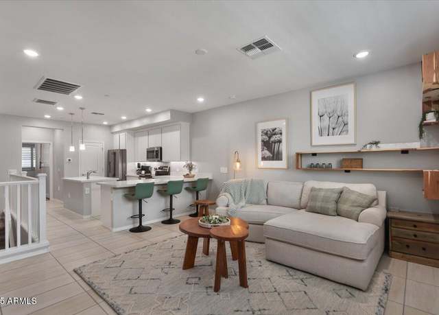 Property at 1849 E Chelsea Ln #103, Gilbert, AZ 85295, 2 beds, 2 baths
