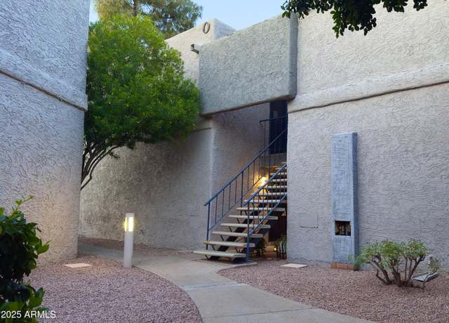 Property at 4444 E Paradise Village Pkwy N #252, Phoenix, AZ 85032, 2 beds, 2 baths
