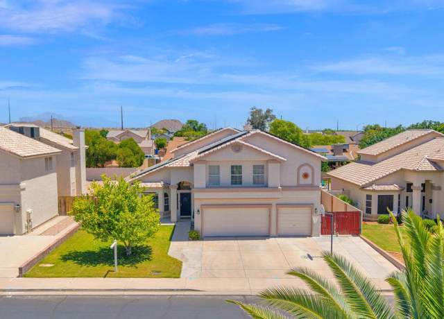 Property at 1755 N 74th Pl, Mesa, AZ 85207, 5 beds, 3 baths