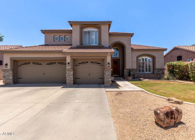 Property at 3089 E Indigo Bay Dr, Gilbert, AZ 85234, 5 beds, 3 baths