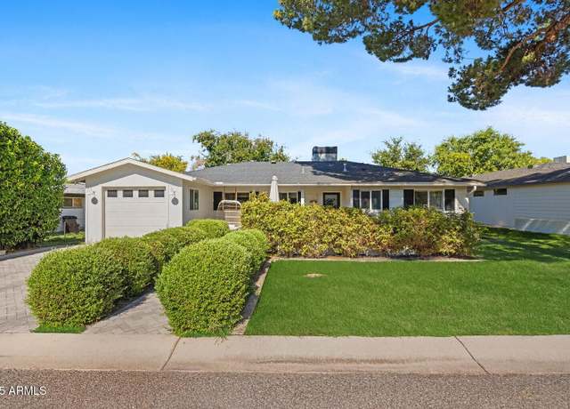 Property at 4524 N 35th Pl, Phoenix, AZ 85018, 3 beds, 2 baths