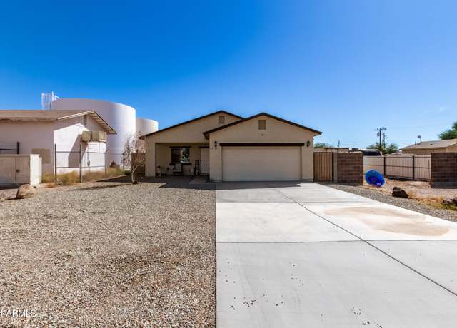 Property at 32411 N Center St, Wittmann, AZ 85361, 4 beds, 2 baths