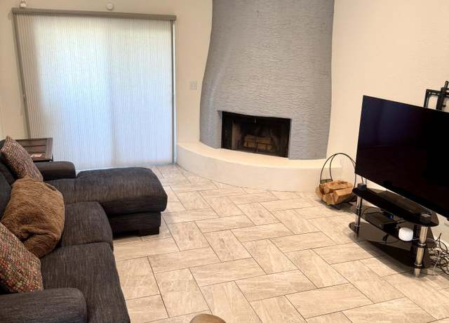 Property at 8302 N 21st Dr Unit L204, Phoenix, AZ 85021, 2 beds, 1.75 baths