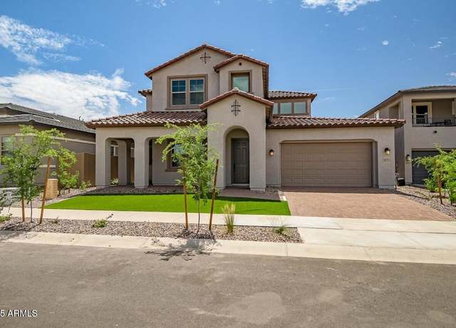 Property at 977 W Superstition Ct, Queen Creek, AZ 85140, 5 beds, 4.5 baths