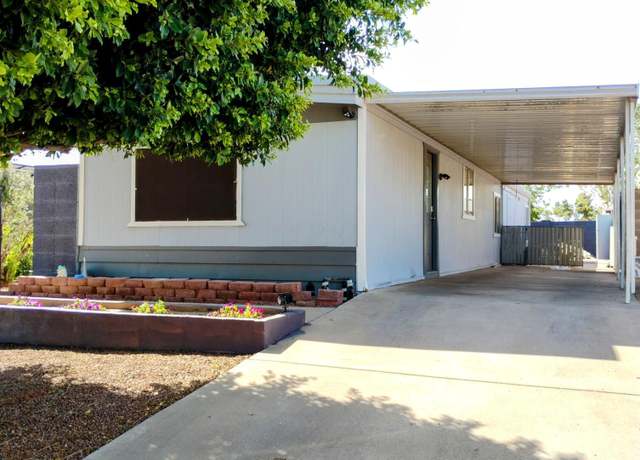 Property at 1518 W Beck Ln, Phoenix, AZ 85023, 2 beds, 2 baths