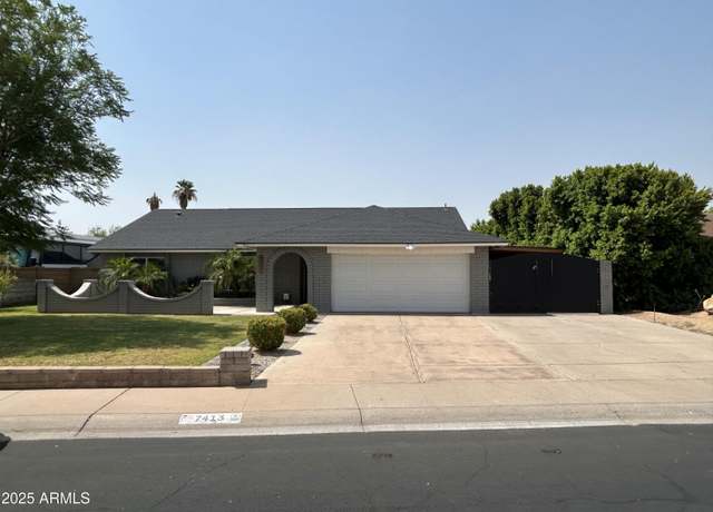 Property at 7413 W Columbine Dr, Peoria, AZ 85381, 3 beds, 2 baths