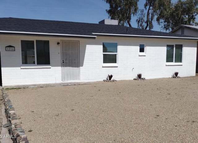 Property at 1216 E Desert Park Ln, Phoenix, AZ 85020, 3 beds, 2 baths