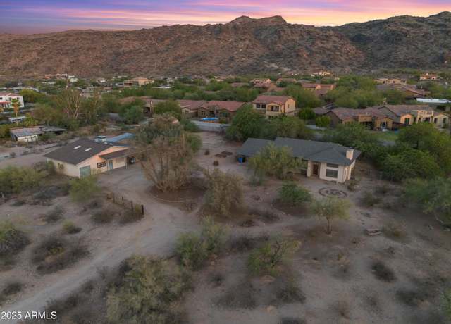 Property at 2315 E South Mountain Ave, Phoenix, AZ 85042, 3 beds, 2.5 baths