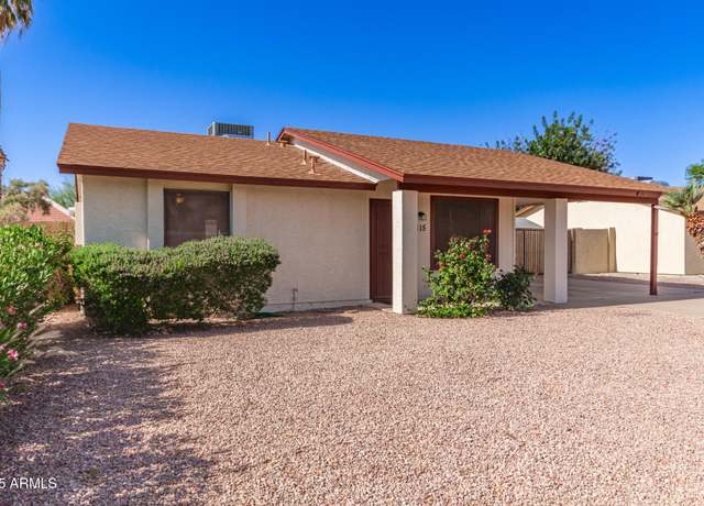 Property at 815 W EL Prado Rd, Chandler, AZ 85225, 2 beds, 2 baths