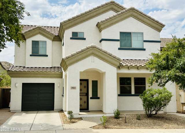 Property at 3903 E Branham Ln, Phoenix, AZ 85042, 3 beds, 2.5 baths