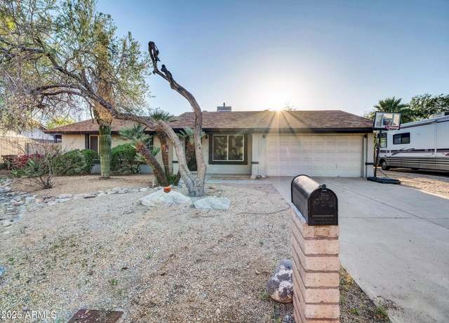 Property at 19604 N 13th Ave, Phoenix, AZ 85027, 3 beds, 2 baths