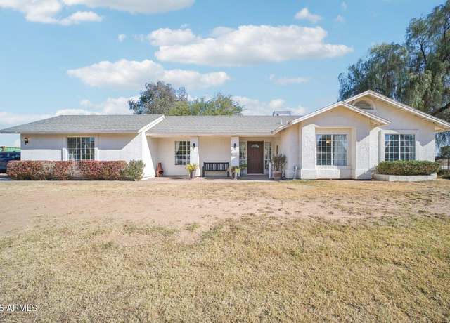 Property at 6611 N 181st Ave, Waddell, AZ 85355, 3 beds, 2 baths