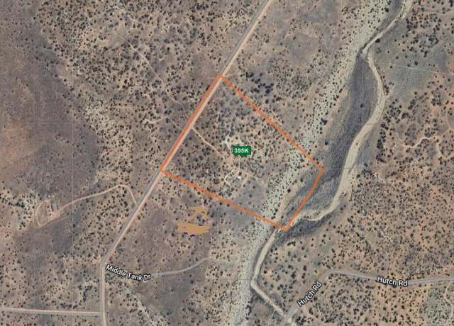 Property at 5803 Dark Canyon Dr, Winslow, AZ 86047, 2 beds, 1 bath