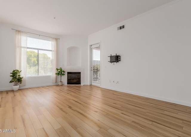 Property at 11640 N Tatum Blvd #2012, Phoenix, AZ 85028, 1 bed, 1 bath