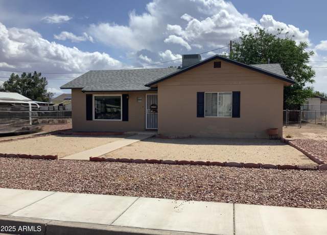 Property at 1309 S Bingham Pl, Safford, AZ 85546, 2 beds, 1 bath
