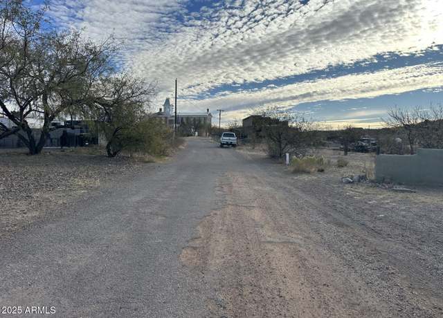 Property at 302 S 1st St #2, Tombstone, AZ 85638
