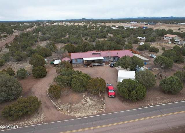 Property at 8505 Bobcat Dr, Show Low, AZ 85901, 3 beds, 2 baths