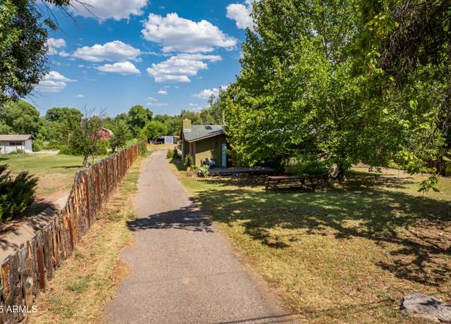 Property at 1437 S Bates Rd, Cottonwood, AZ 86326, 3 beds, 1.75 baths