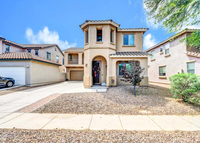 Property at 3745 E Flamingo Way, Gilbert, AZ 85297, 3 beds, 2.5 baths
