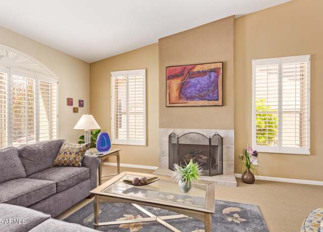 Property at 9000 E Cedar Waxwing Dr, Sun Lakes, AZ 85248, 3 beds, 2.5 baths
