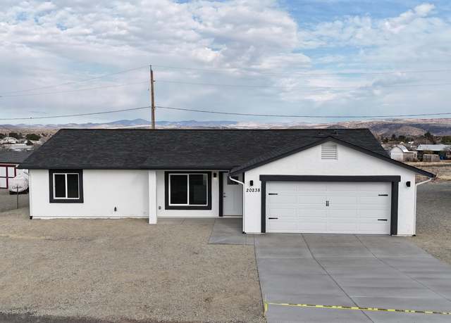 Property at 20238 E Ash Creek Rd, Mayer, AZ 86333, 3 beds, 2 baths
