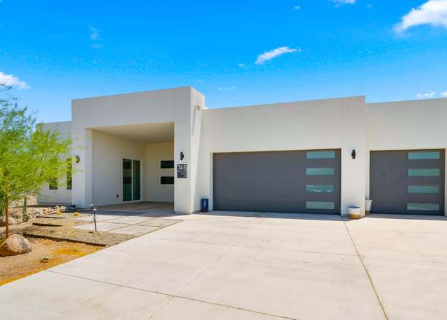 Property at 745 E Highline Canal Rd, Phoenix, AZ 85042, 4 beds, 3.5 baths