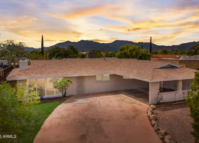 Property at 2200 Madera Dr, Sierra Vista, AZ 85635, 3 beds, 2 baths