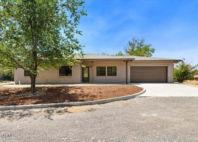 Property at 7010 N Race Track Rd, Prescott, AZ 86305, 3 beds, 2 baths