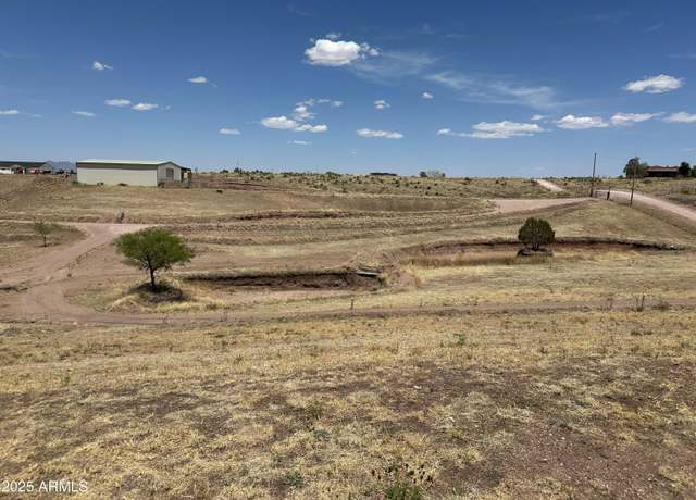 Property at 14 Lariat Trl, Sonoita, AZ 85637, 1 bed, 1 bath