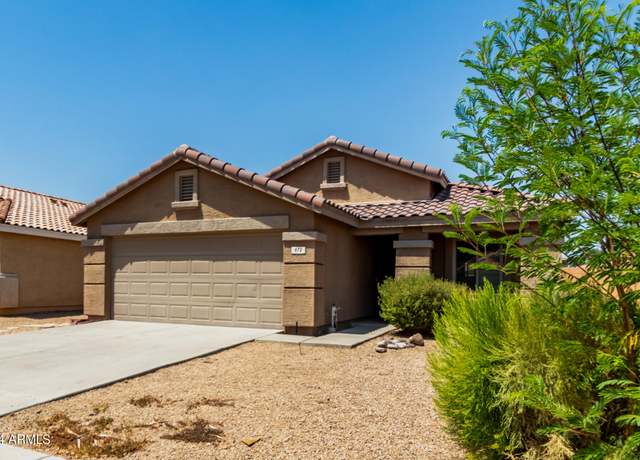 Property at 672 S Porter St, Gilbert, AZ 85296, 3 beds, 2 baths