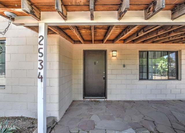 Property at 2534 N 52nd St, Phoenix, AZ 85008, 5 beds, 4 baths