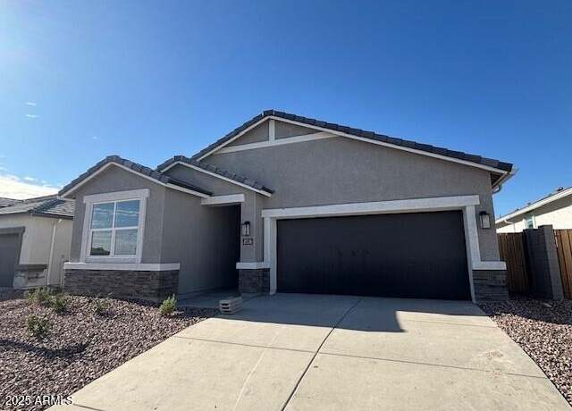 Property at 8516 W Clemente Way, Florence, AZ 85132, 3 beds, 2 baths