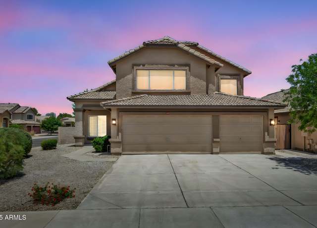 Property at 664 E Windsor Dr, Gilbert, AZ 85296, 5 beds, 3 baths