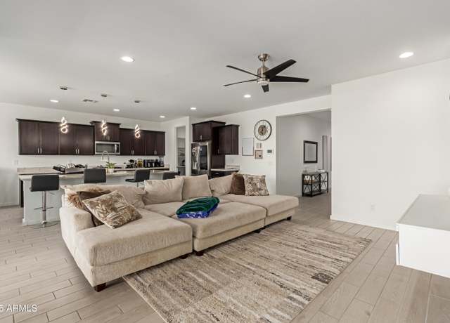 Property at 36922 N Camarillo Dr, San Tan Valley, AZ 85140, 5 beds, 3 baths